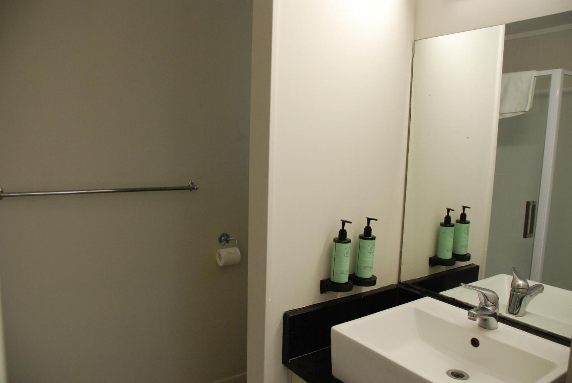 Auckland Airport Kiwi Motel Eksteriør billede
